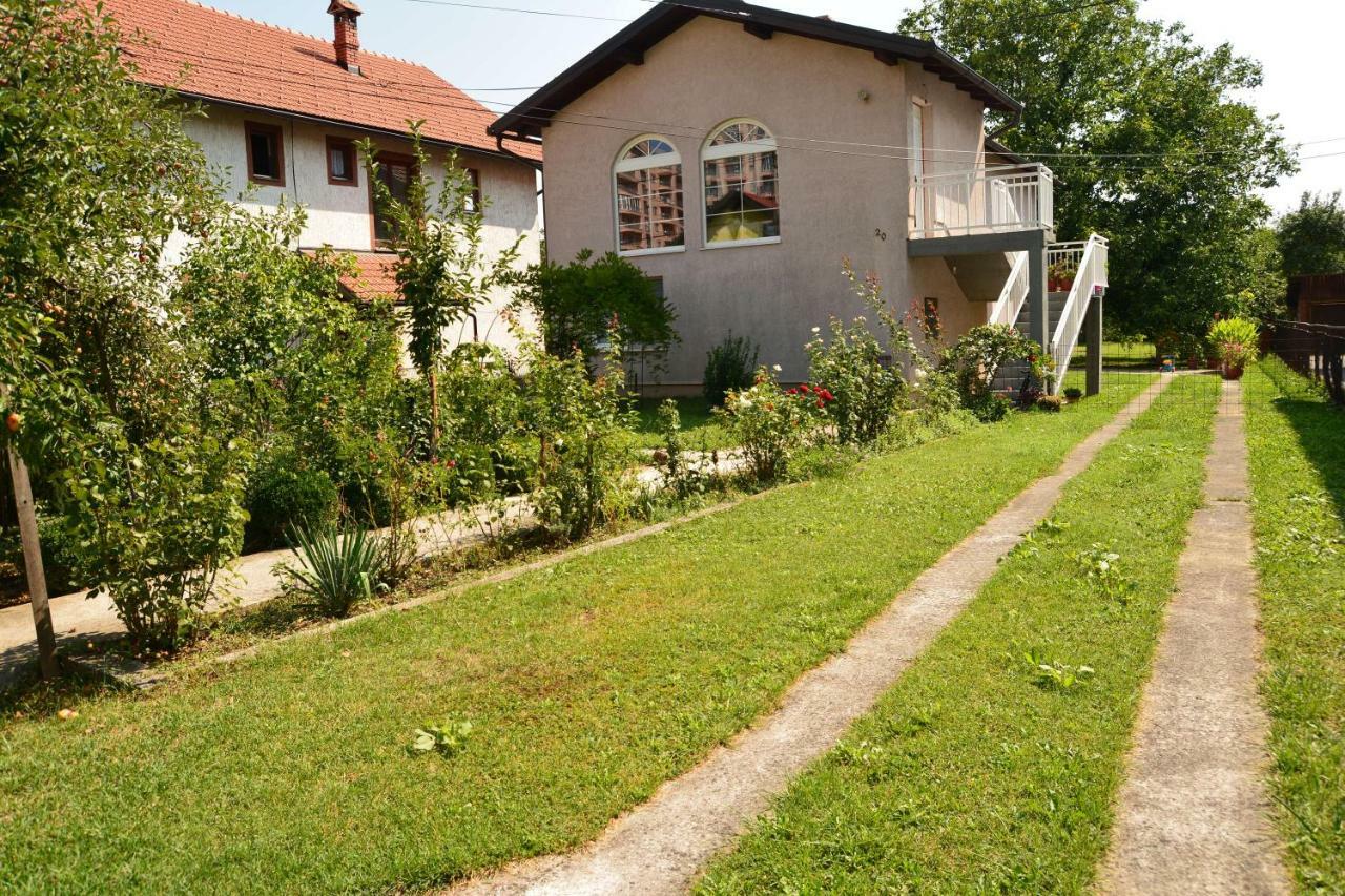 Ammy Apartment Sarajevo Esterno foto